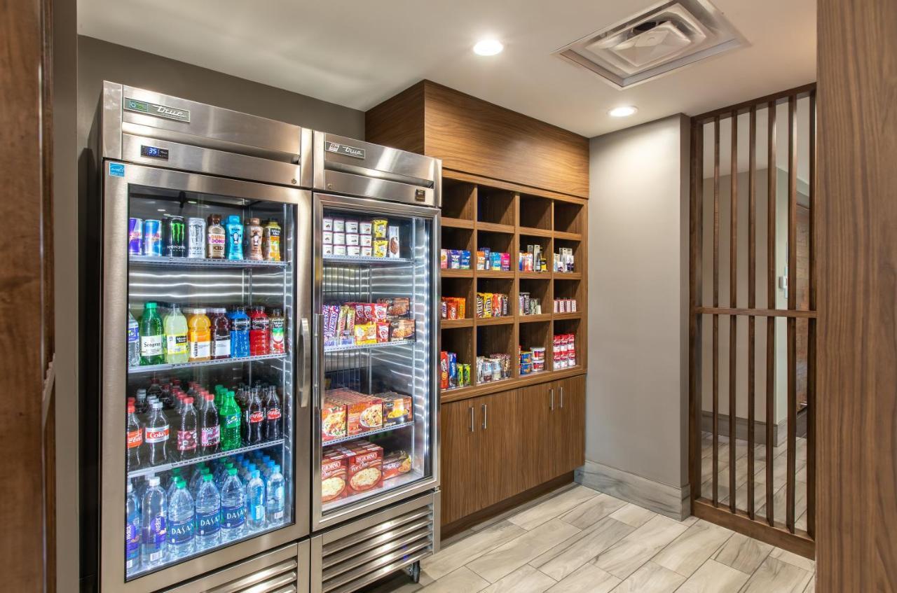 Holiday Inn Express & Suites Greenville S - Piedmont By Ihg Экстерьер фото